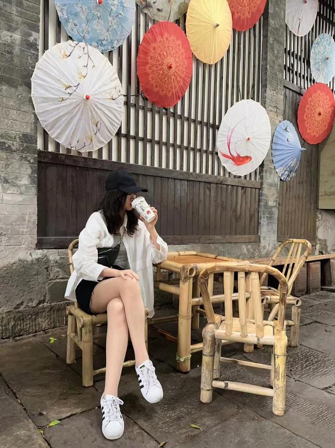 花费多少行程景点+住宿安排+美食推荐PG麻将胡了2试玩去重庆旅游跟团人均(图4)