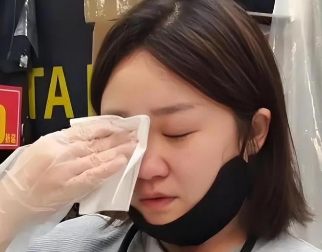 近况曝光！摆摊卖甜品想踏出重生第一步麻将胡了游戏“重庆姐弟坠亡案”妈妈